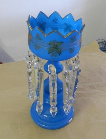 Lighting lustre: Single lustre in a blue glass, excellent condition, 13 inches tall