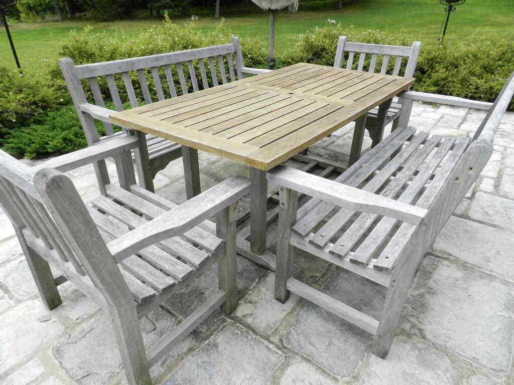 Table Gloster Bristol England