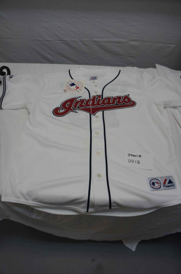 bob Feller Signed Idians Jersey (1 of 9)