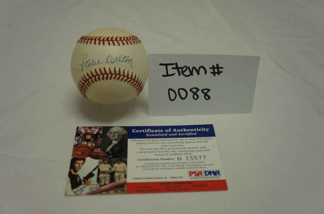 Steve Carlton Signed baseball (1 of 5)