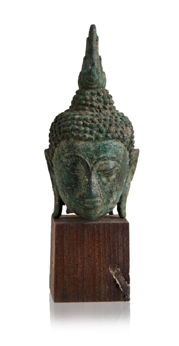 SMALL BUDDHA HEAD ON BASE (1 of 2)