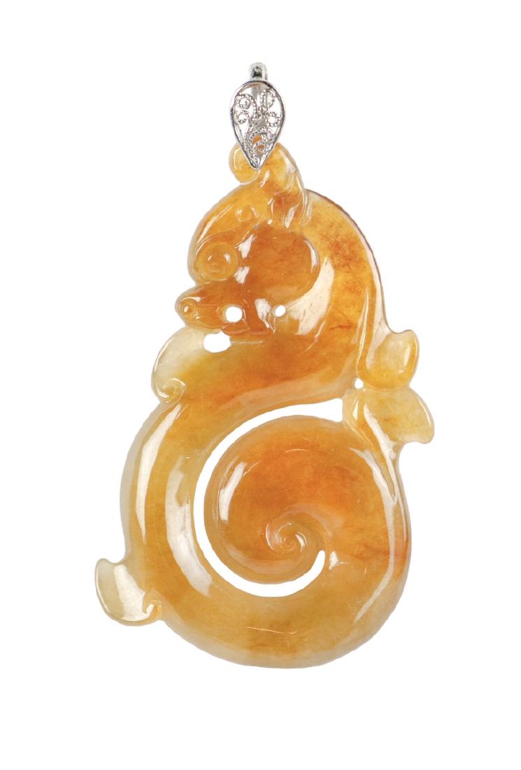 NATURAL CARVED DRAGON SHAPE JADEITE PENDANT (1 of 2)