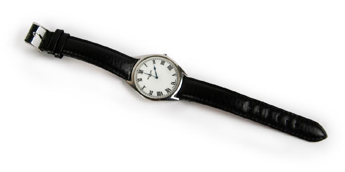 A VINTAGE 18K PATEK PHILIPPE WATCH (1 of 5)