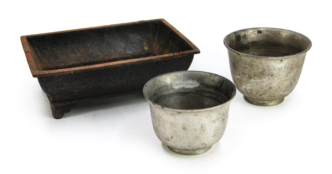METAL SET OF TWO BOWLS AND PAN: Japanese vintage iron cast incense pan and two beautiful tin hammered bowls Bowls H:3 3/8in(8.5cm) D:4 3/4in(12cm) Pan: H:3in(7.6cm) W:9 1/4in(23.5cm)