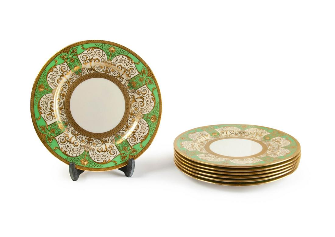 SET OF SEVEN LENOX B.357.G PATTERNED GILT PLATES (1 of 2)