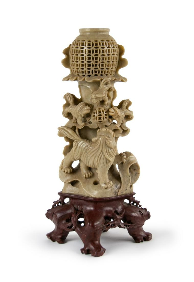 SOAPSTONE CARVED FOO LION INSENSE BRAIZER (1 of 2)