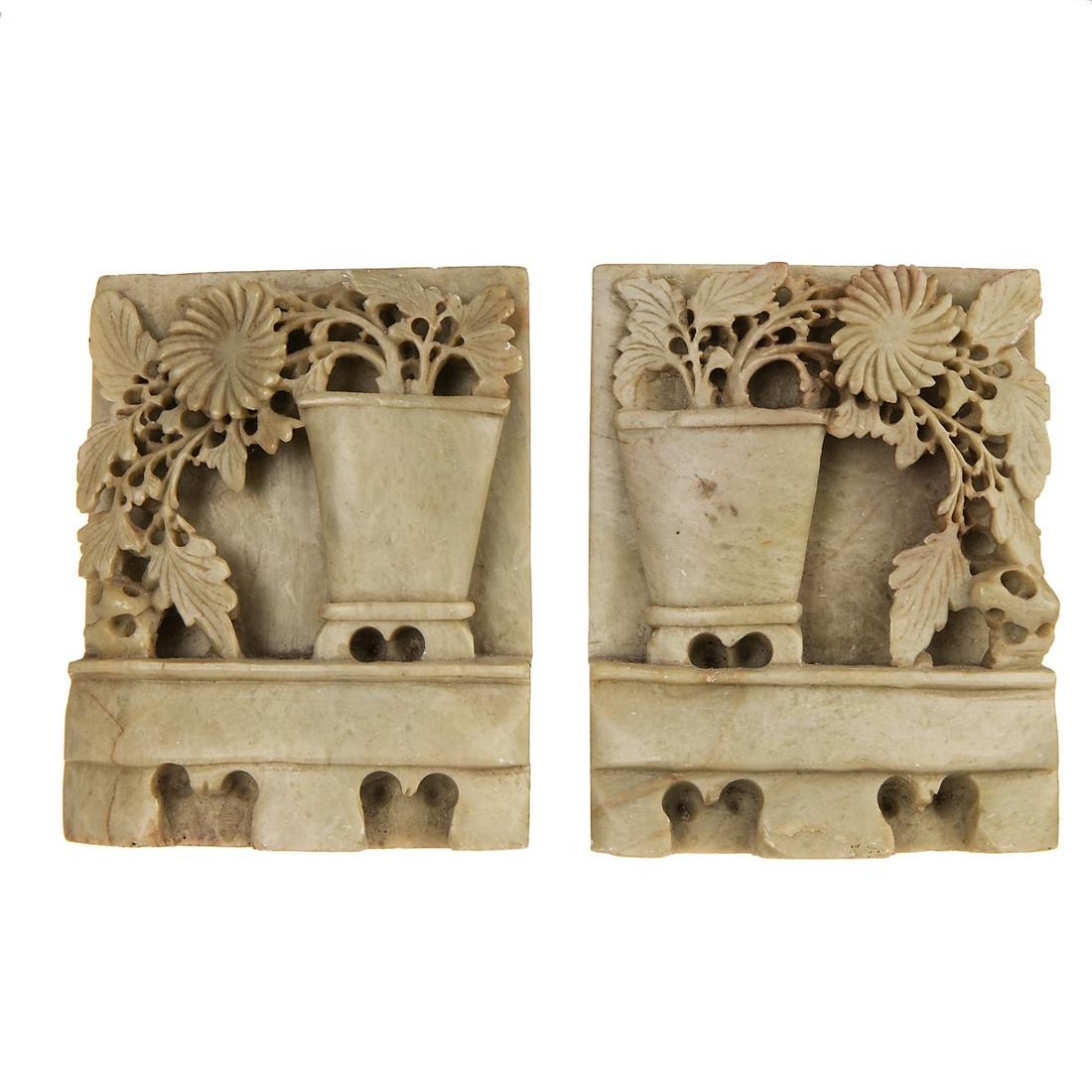 CHRYSANTHEMUM SOAPSTONE BOOKENDS: 3Lbs 5in(12.7cm) W:3 7/8in(9.8cm)