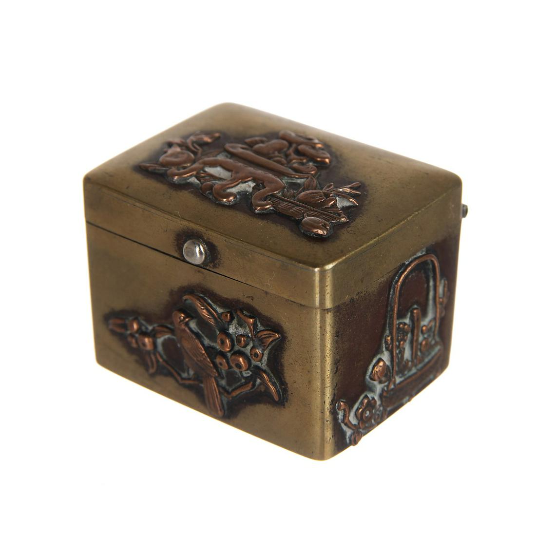 A SMALL JAPANESE BRASS BOX (1 of 6)