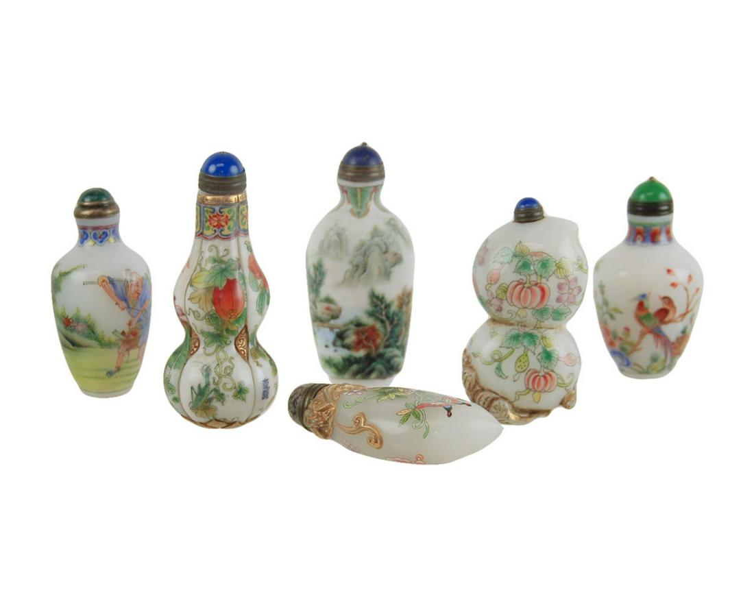 GROUP OF SIX PEKING GLASS SNUFF BOTTLES (1 of 5)