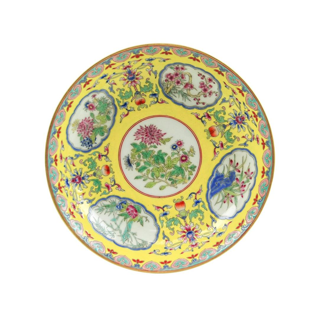 A FAMILLE ROSE MEDALLION YELLOW-GROUND DISH (1 of 10)