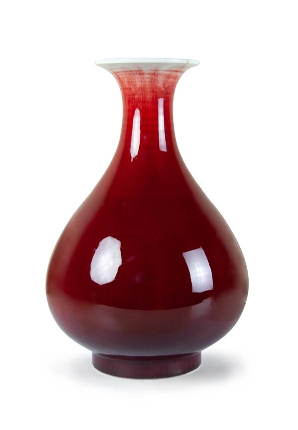 CHINESE RED GLAZE VASE (1 of 2)
