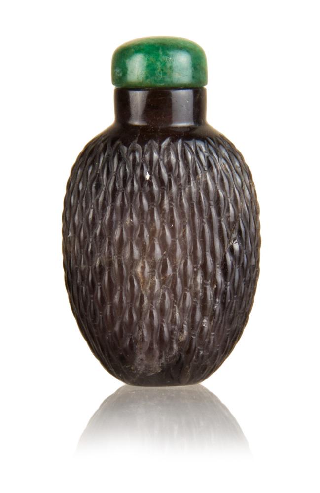 AMETHYST CARVED SNUFF BOTTLE, QING DYNASTY (1 of 1)
