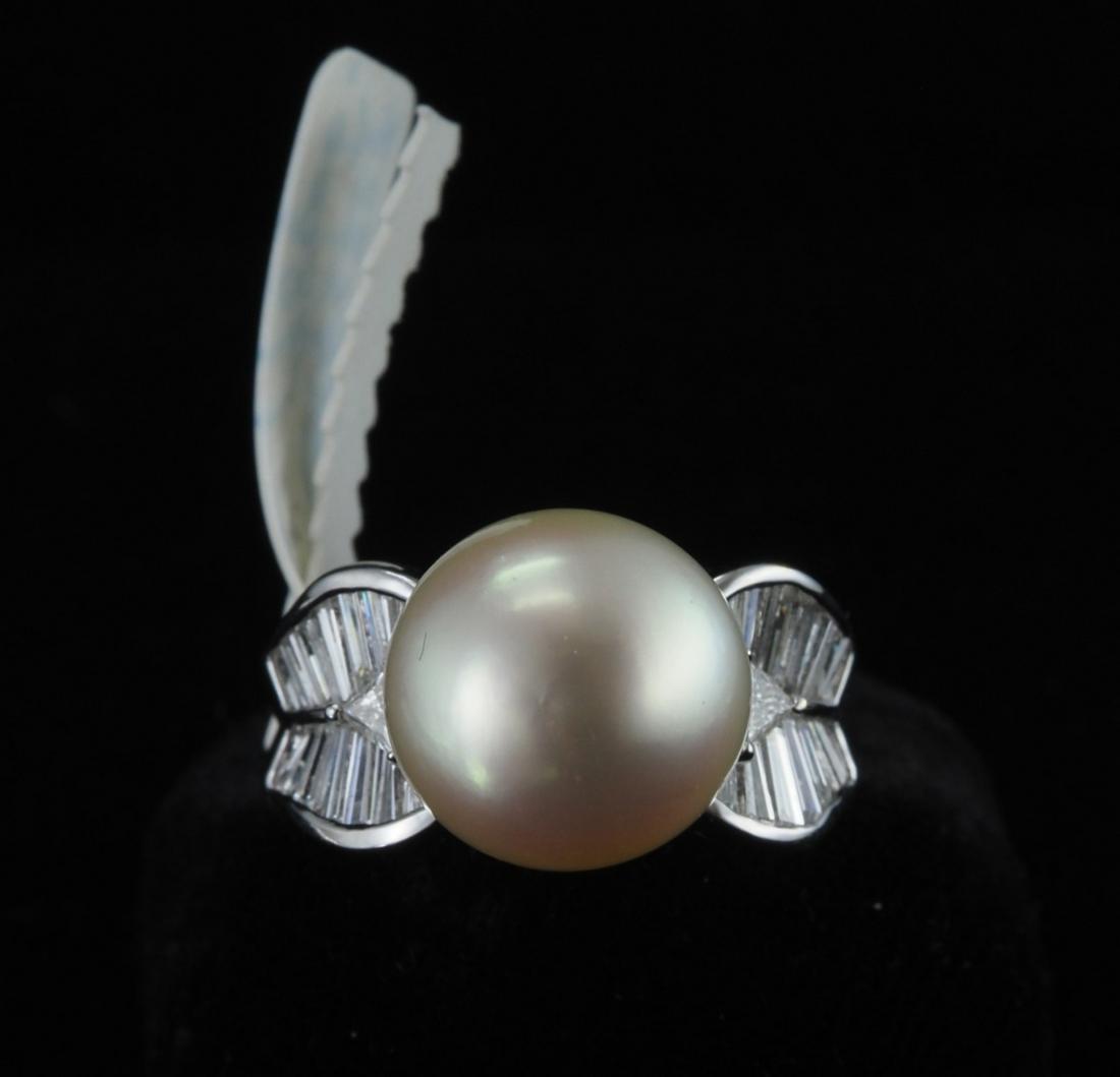 Natural cultured pearl and diamond ring (1 of 20)