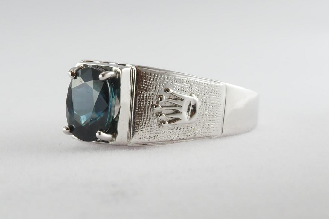 Natural blue sapphire ring (1 of 5)