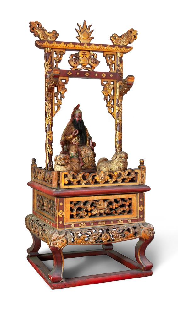 GILT WOODEN GUAN YU SHRINE (1 of 6)