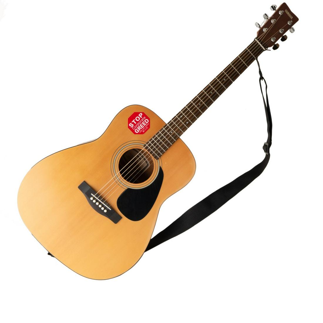 YAMAHA  GUITAR F-35 (1 of 6)
