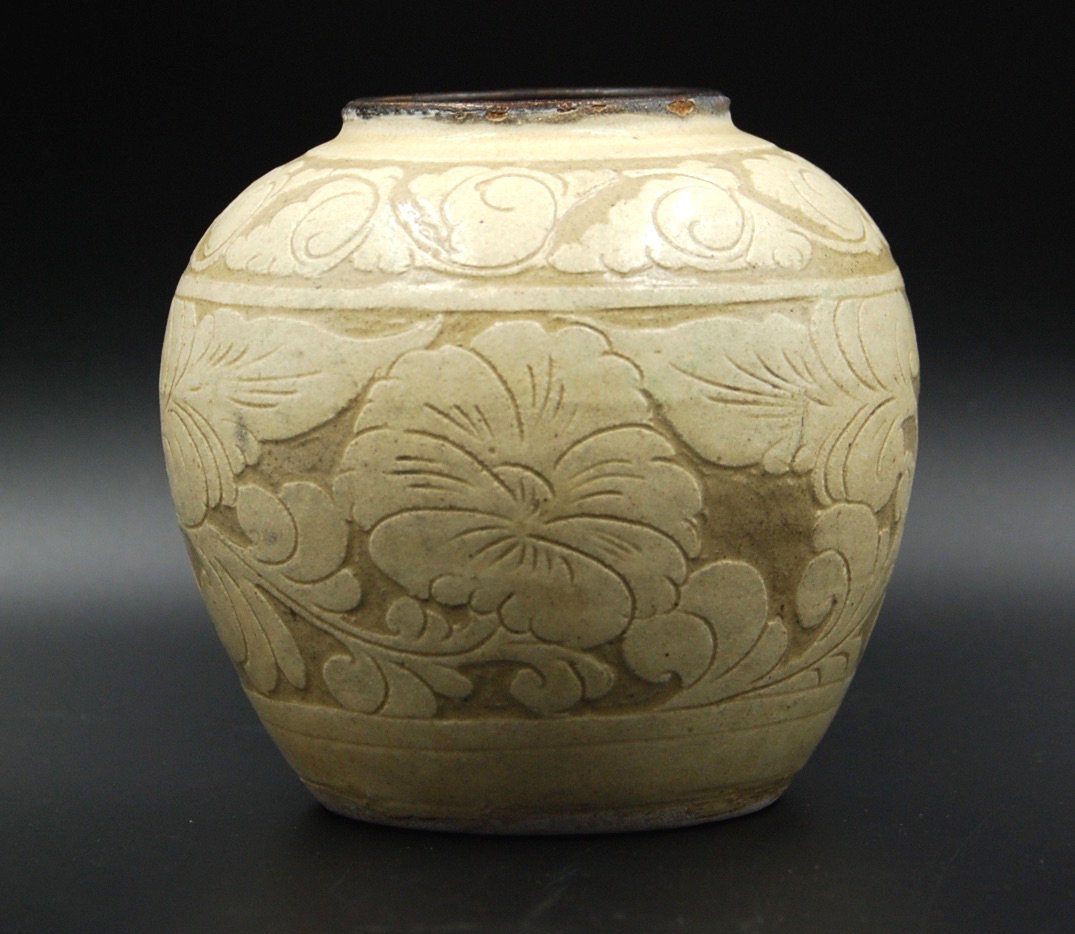 CERAMIC FLOWER JAR (1 of 4)