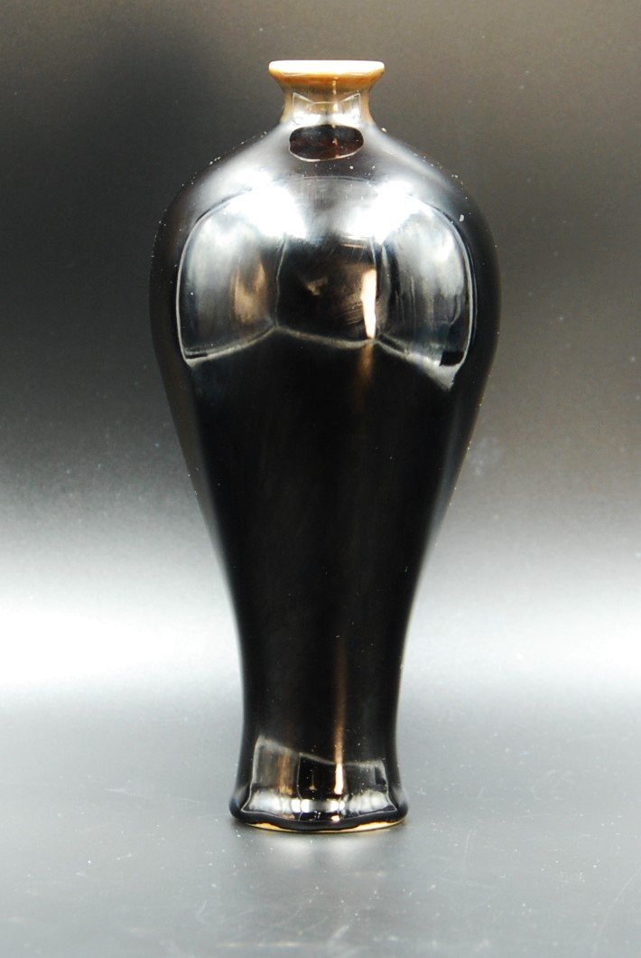 JIANZHOU MEIPING JAR (1 of 2)