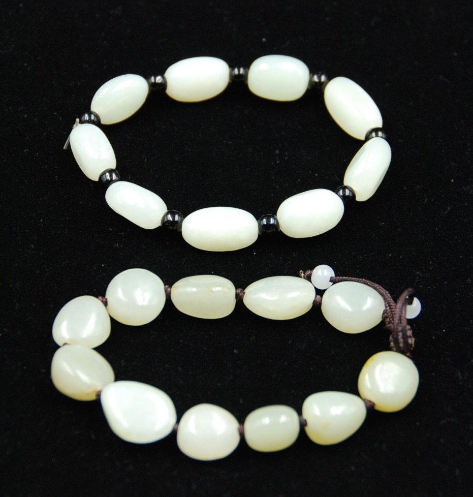 PAIR OF JADE BRACELETS (1 of 1)