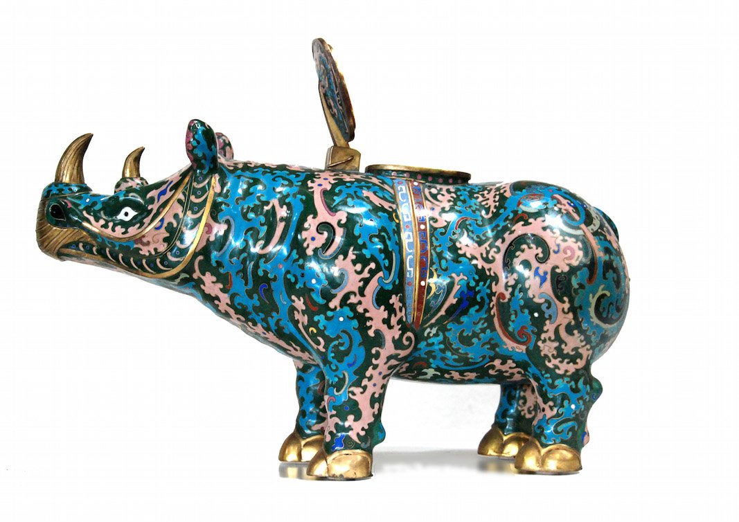 CLOISONNE RHINOCEROS CONTAINER (1 of 2)