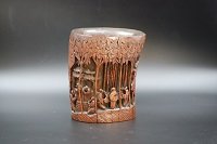 CARVED BAMBOO BRUSHHOLDER (1 of 2)