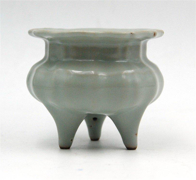 CELADON TRIPOD INCENSE BURNER: Small and subtly ribbed with a scalloped mouth, this petite tripod burner is evenly glazed. H:3 W:3.5