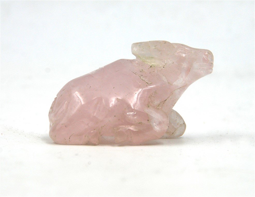 ROSE QUARTZ OX: Lovely carved rose quartz laying ox L: 2 3/8