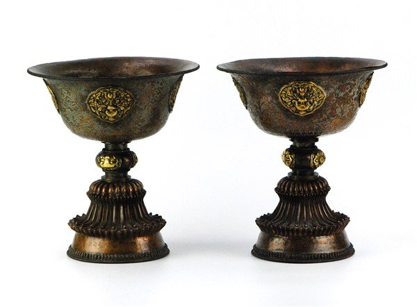 PAIR OF TIBETAN BRONZE CEREMONIAL CUPS (1 of 4)