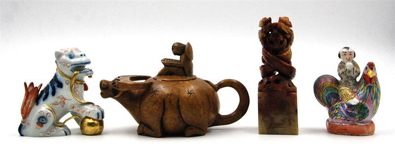 DECORATIVE FIGURINE SET (1 of 1)