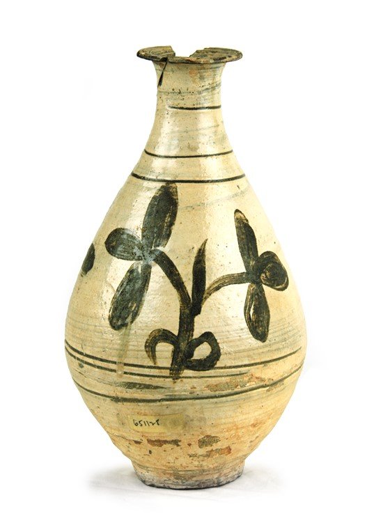 JOSEON DYNASTY?1392-1910)  KOREAN CHOSON-STYLE VASE (1 of 4)