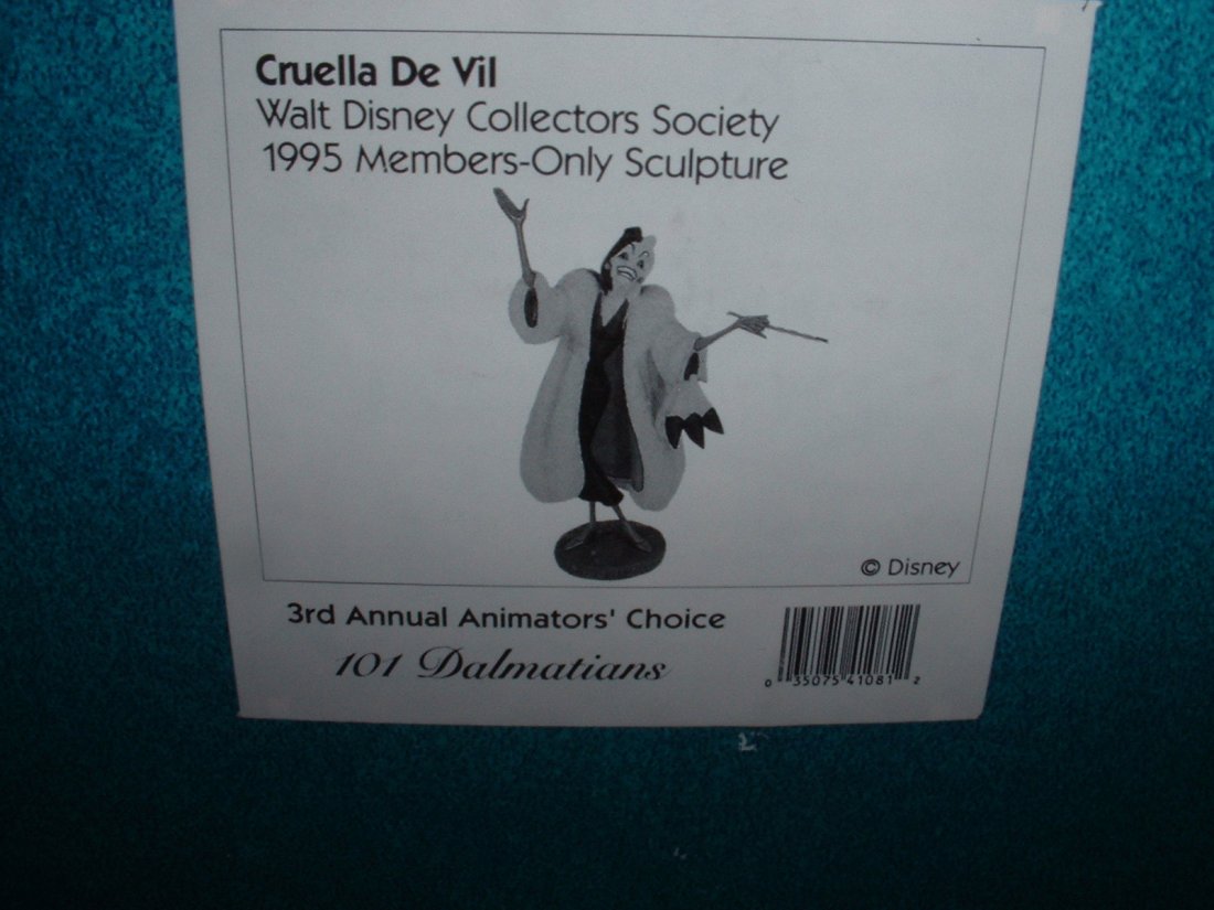 Disney's 101 Dalmatians WDCC (1 of 3)