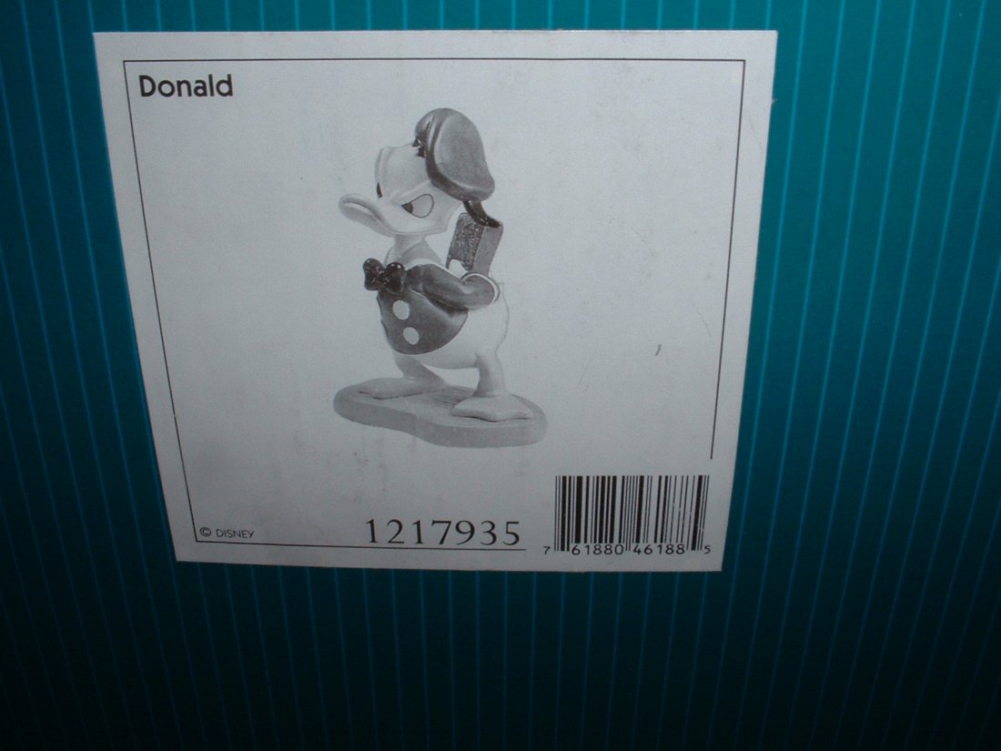 Disney's Donald Duck WDCC (1 of 4)