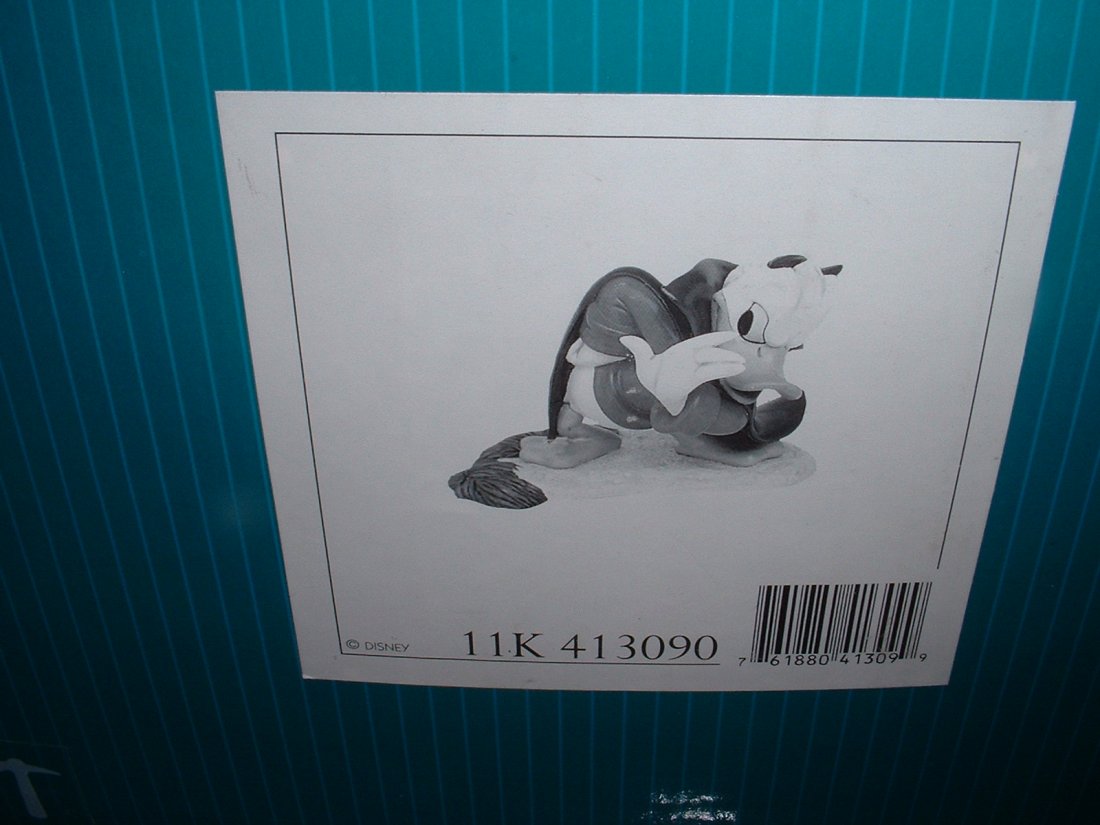 Disney's Donald Duck WDCC (1 of 3)