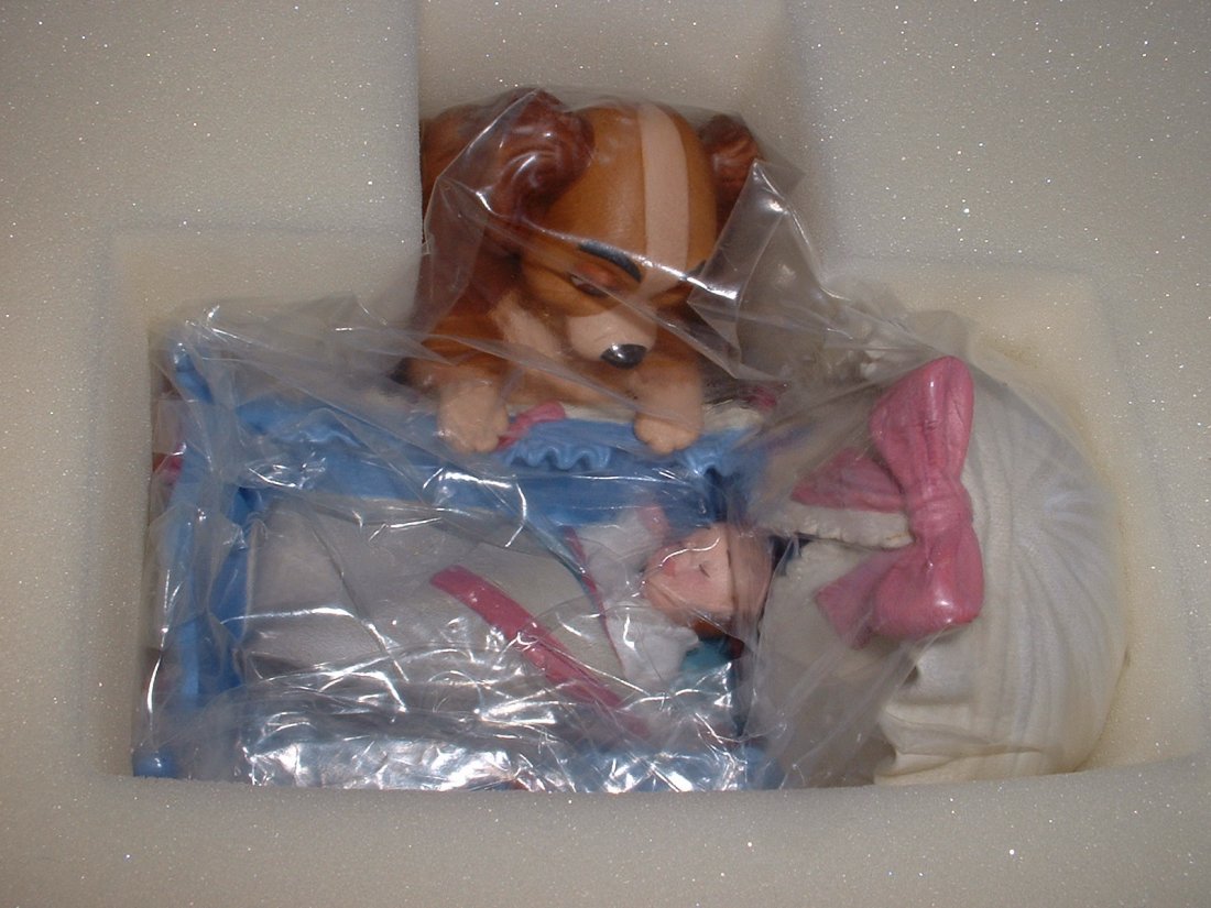 Disney's Lady & the Tramp: Welcome Little Darling 1225771 Lady & Cradle