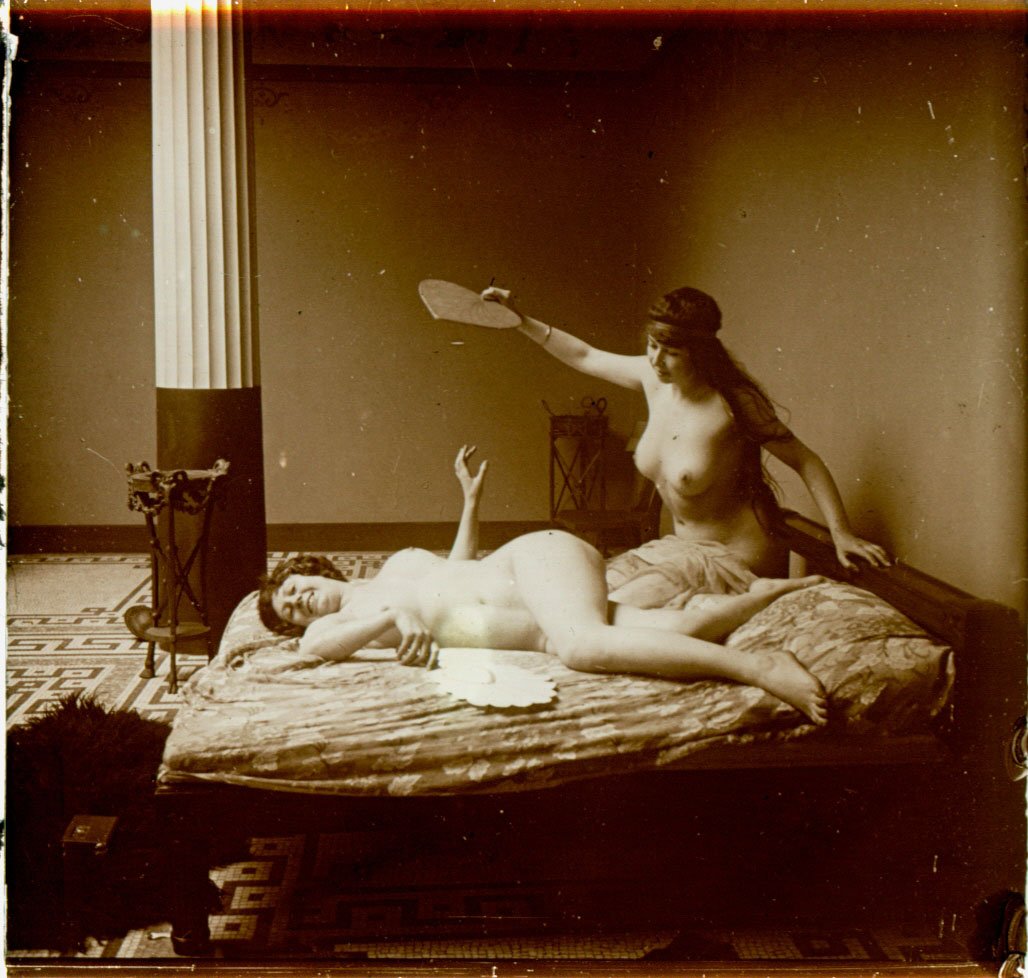 1 slide, Jules Richard French Nudes #107093 (number 1): French nudes from L 'Atrium series Item: 45 x 107mm glass stereo slide Photographer: Jules Richard or assistant Location: Paris, France Estimated Vintage: 1908-1910 Number or Markings: 107093