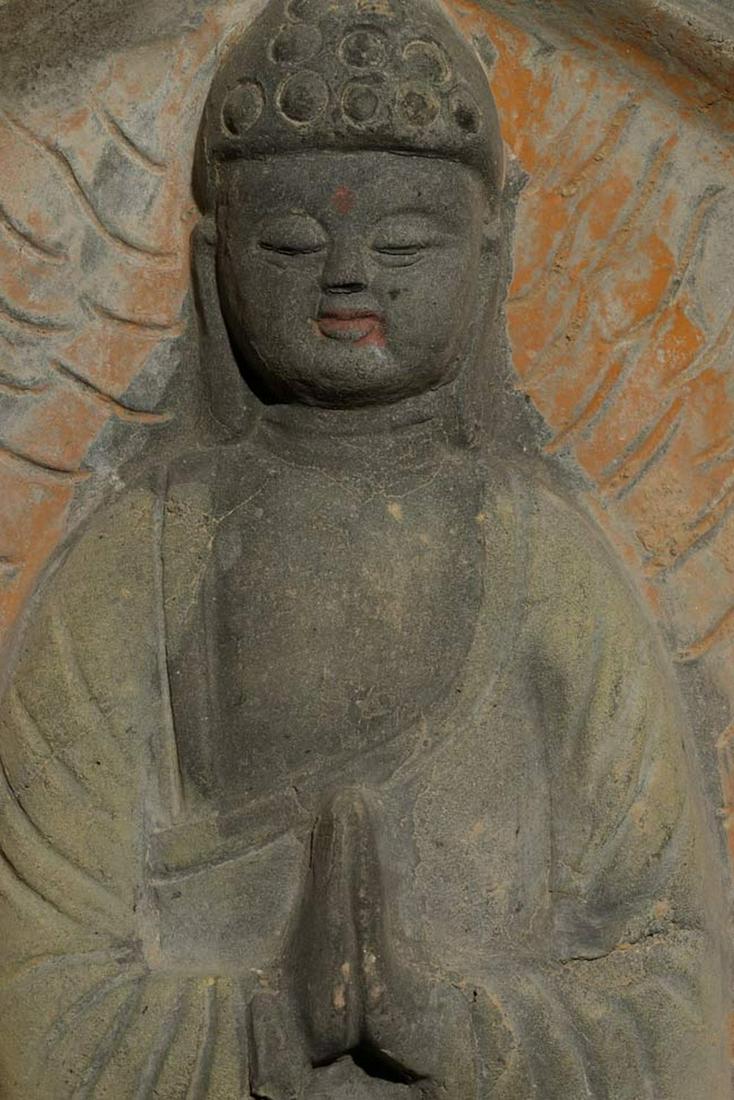 Old Chinese Terracotta Buddha Tile. Previous owner had: Old Chinese Terracotta Buddha Tile. The previous owner had it dated to the Liao period. I am not an expert on this kind of piece and do not know how to date.-I believe it to be more likely 19/20thC Be