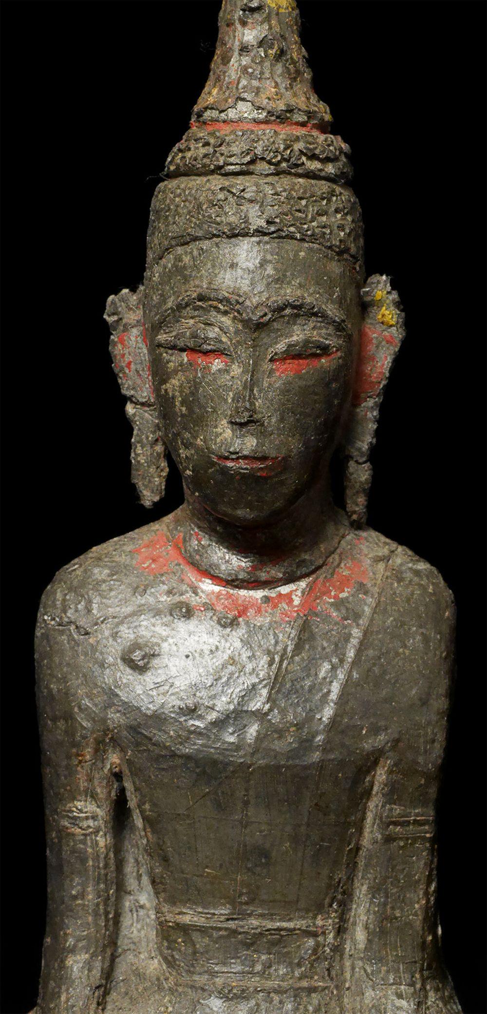 Silver/lead alloy Buddha. Has elements of Laos,: Silver/lead alloy Buddha. Has elements of Laos, Cambodia, and Thailand, and is several hundred years old (previous owner believed it to be 16thC). Very heavy for its size. This type of alloy is fragil