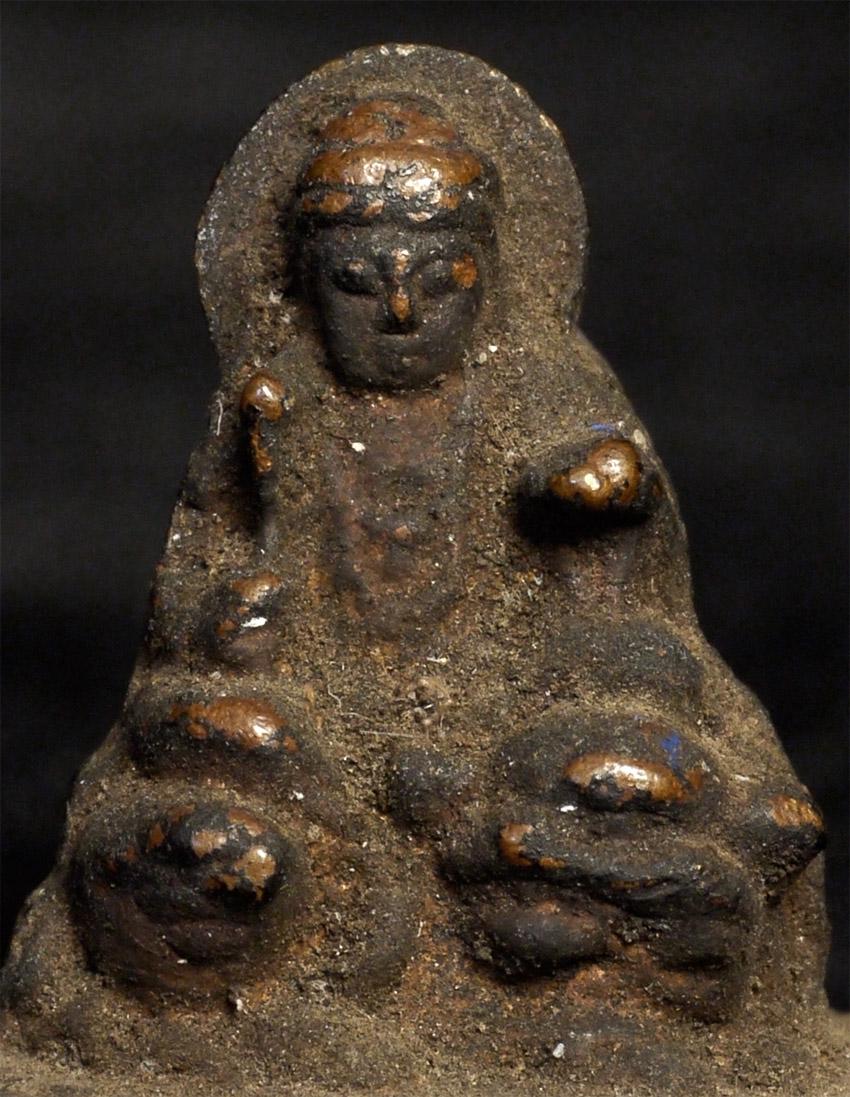 This amazing carved Japanese micro-mini wood (1 of 7)