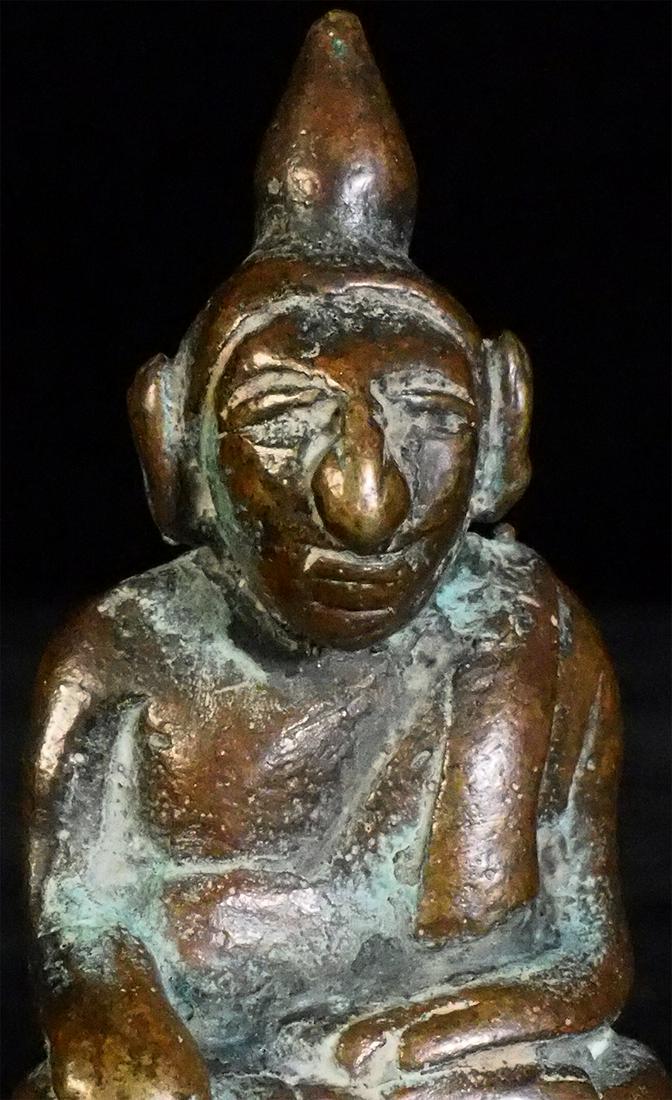 Very cute antique Laos Bronze Buddha. (1 of 6)
