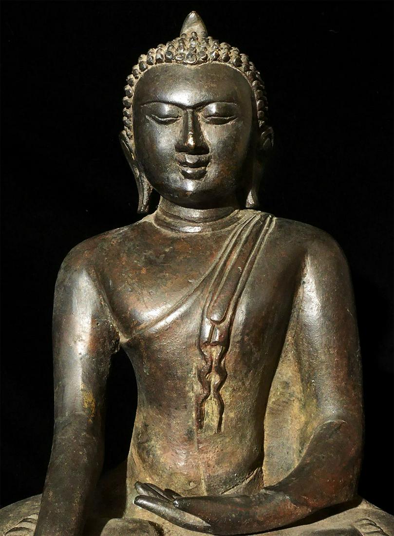 18thC Post Pagan Burmese Bronze Buddha (1 of 9)