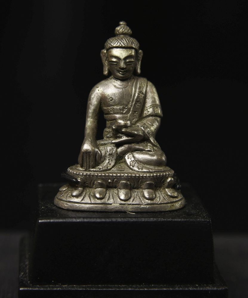BEST 18thC Sino-Tibetan SILVER Miniature Buddha- Chen Lung-Chinese (1 of 10)