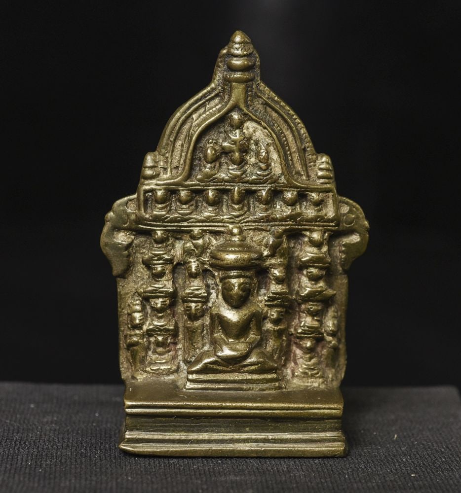 Very old Jain Brass/Bronze 24 Jina miniature shrine. (1 of 9)