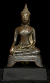 Good Antique Thai bronze Ayuthaya Buddha.