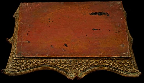 Beautiful 18/19thC Thai or Burmese lacquer and wood stand with added design elements. Some loss as