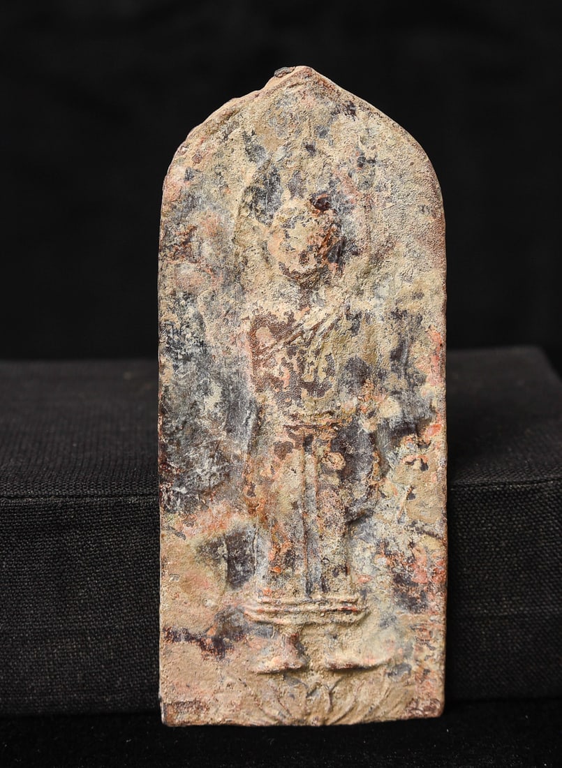 Antique Thai lead/bronze amulet/plaque from an old collection. (1 of 6)