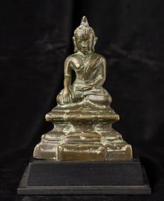 Classic Post Pagan 14/15thC Buddha.