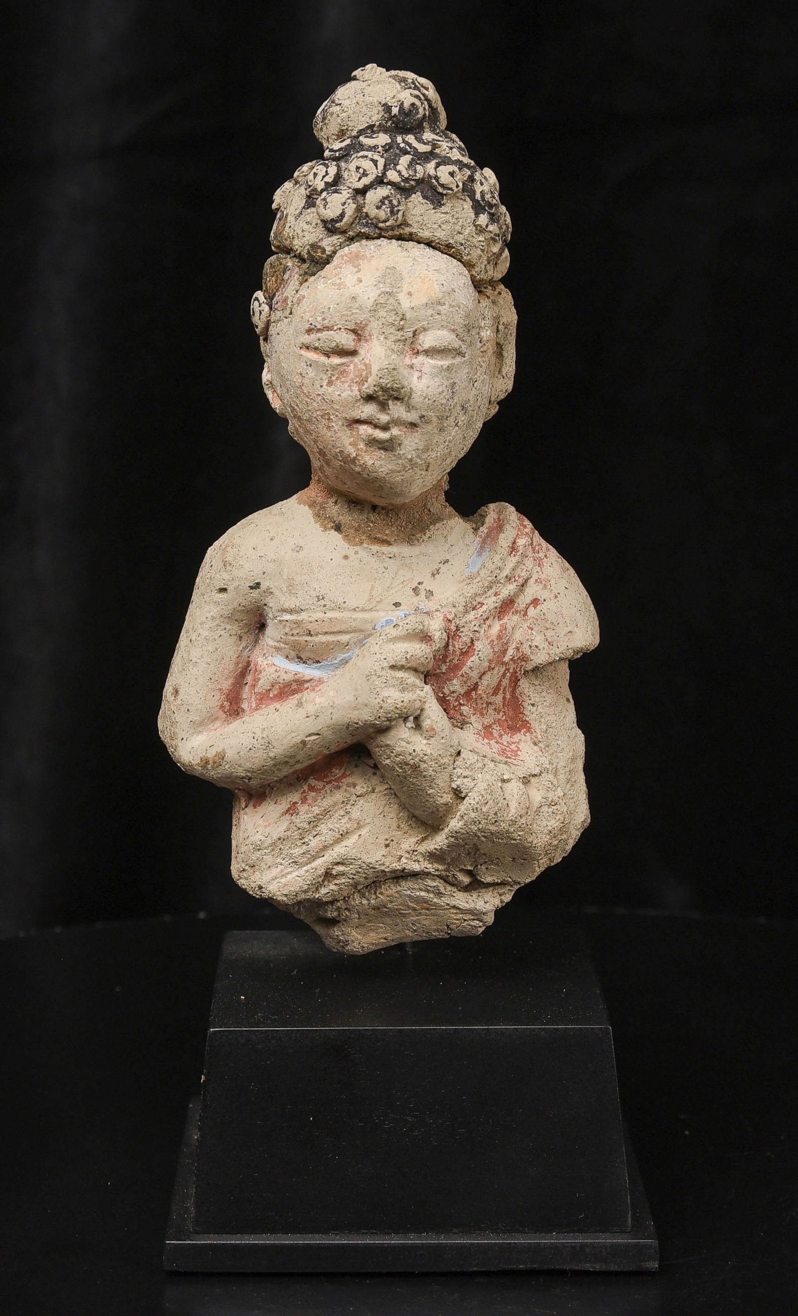 Figure is 7 inches tall, 8.75 on custom stand. Very (1 of 12)