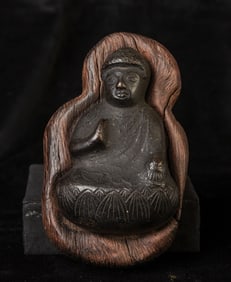 500+ year old Seated bronze Buddha from an early Buddhist "Mirror".