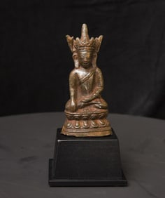 16/17C Southern Chinese Bronze Buddha w. S.E.Asian Influence (Yunnan)-Rare Type!