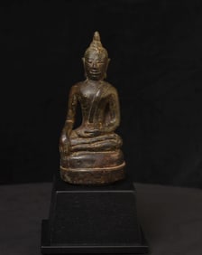 15thC Thai Bronze Buddha in deep concentration. Sweet face.